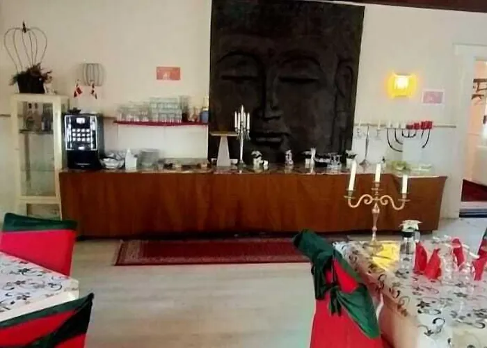 宾馆 Slotskro Tranekær